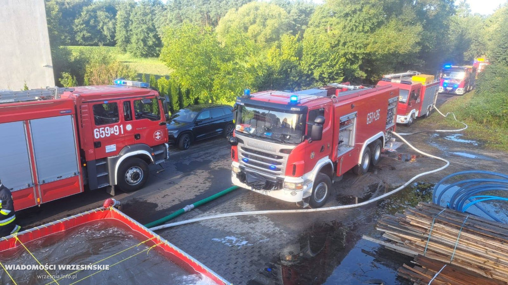 Pożar tartaku. Są bardzo duże straty [FOTO]