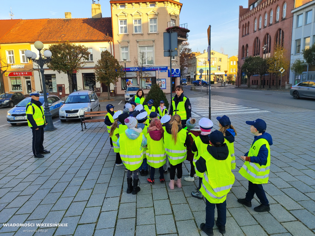 Odblaskowa szkoła na ulicach Wrześni