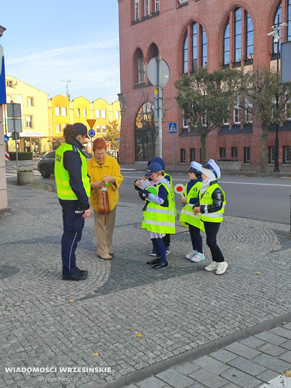 Odblaskowa szkoła na ulicach Wrześni