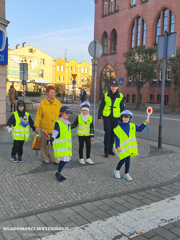 Odblaskowa szkoła na ulicach Wrześni