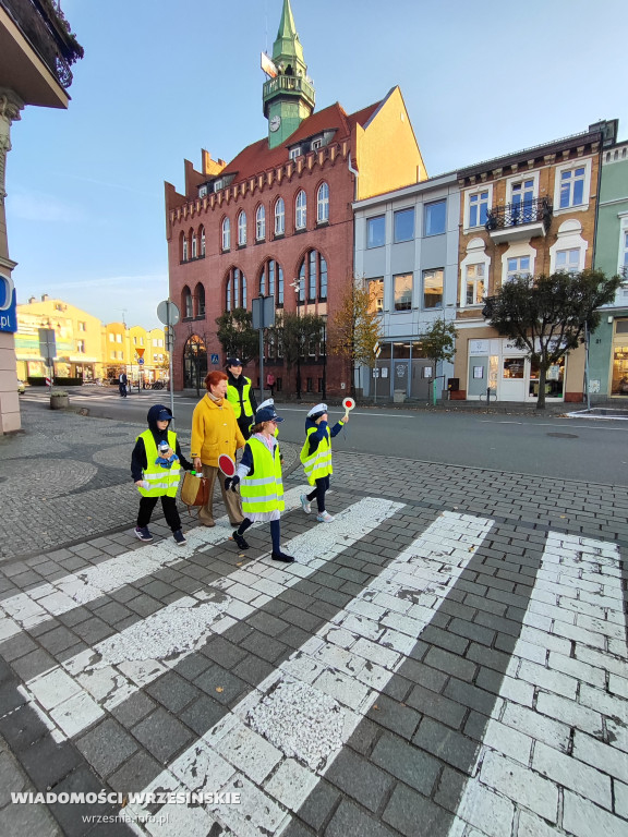 Odblaskowa szkoła na ulicach Wrześni