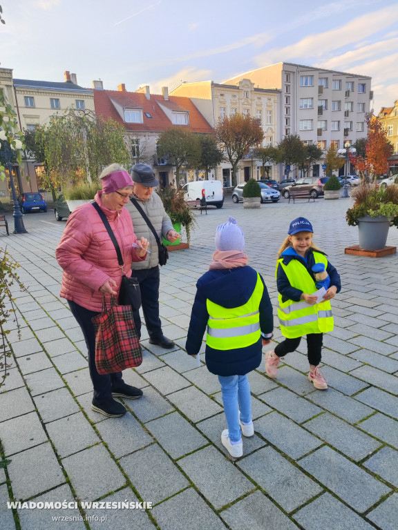Odblaskowa szkoła na ulicach Wrześni