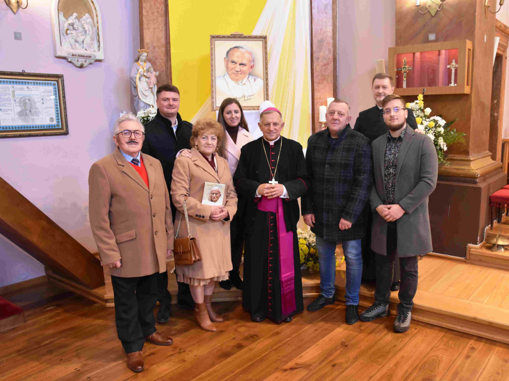 Relikwie Jana Pawła II w Kołaczkowie