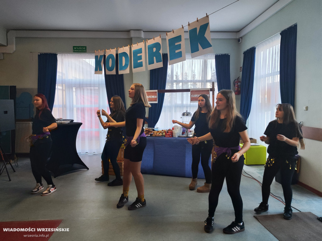 Nobliści + nowe technologie = Koderek