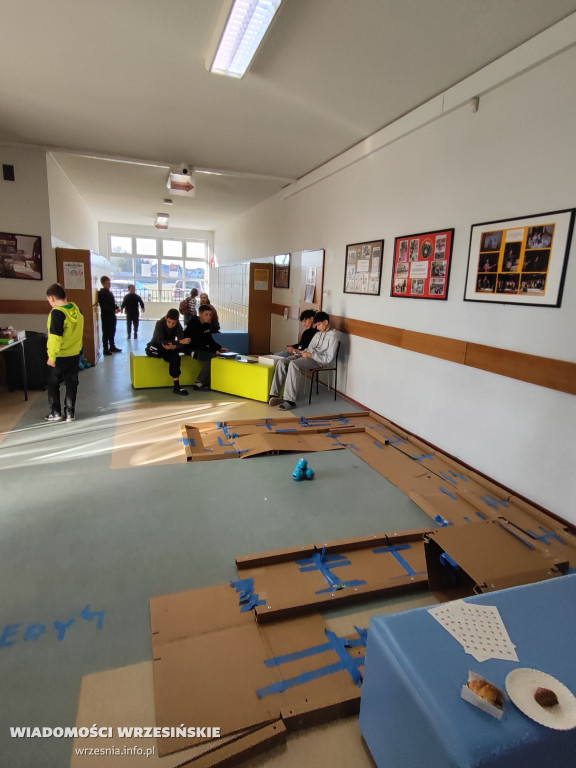 Nobliści + nowe technologie = Koderek