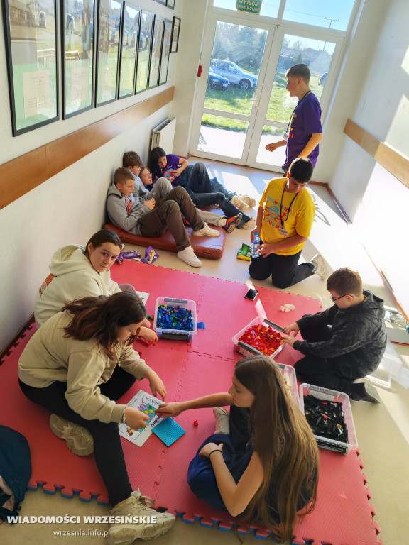 Nobliści + nowe technologie = Koderek