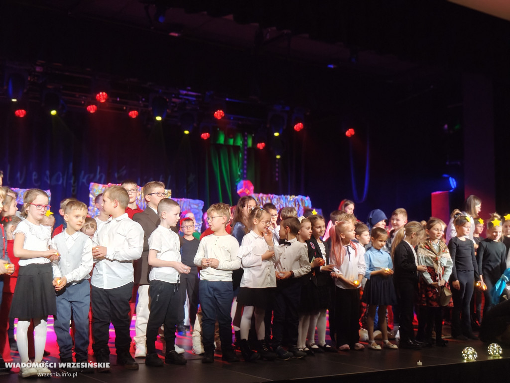 Magia Świąt Bożego Narodzenia w SSP 2