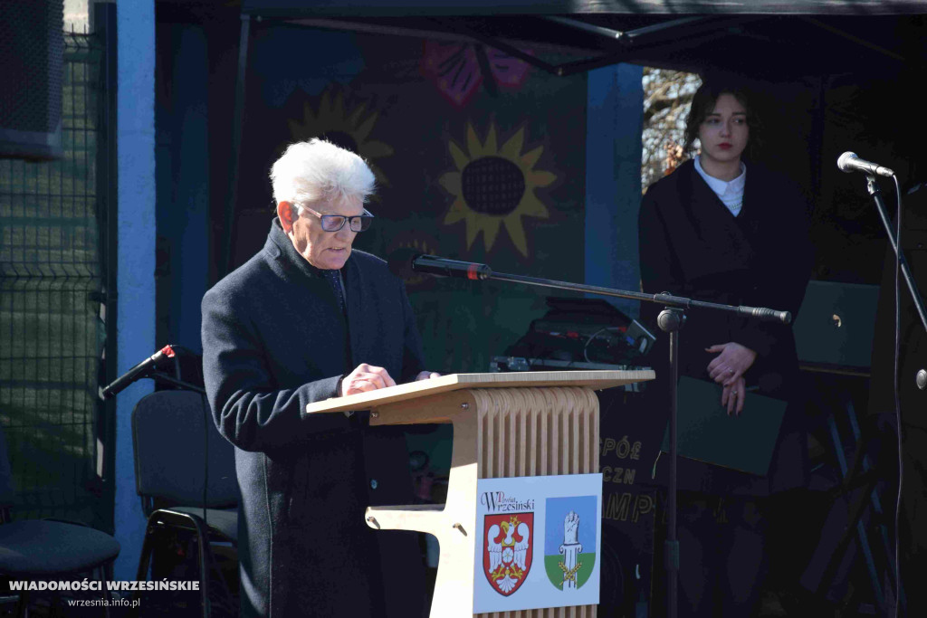 Pomnik gen. Romana Abrahama w Cieślach Małych
