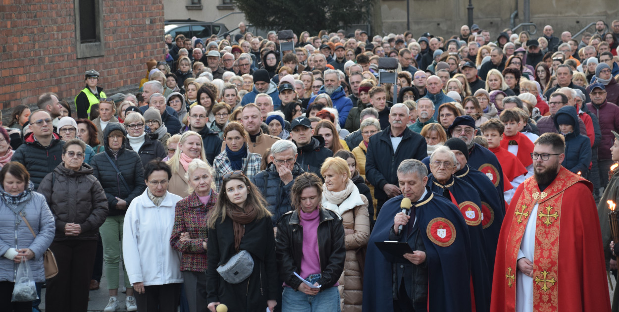 Droga Krzyżowa ulicami Wrześni