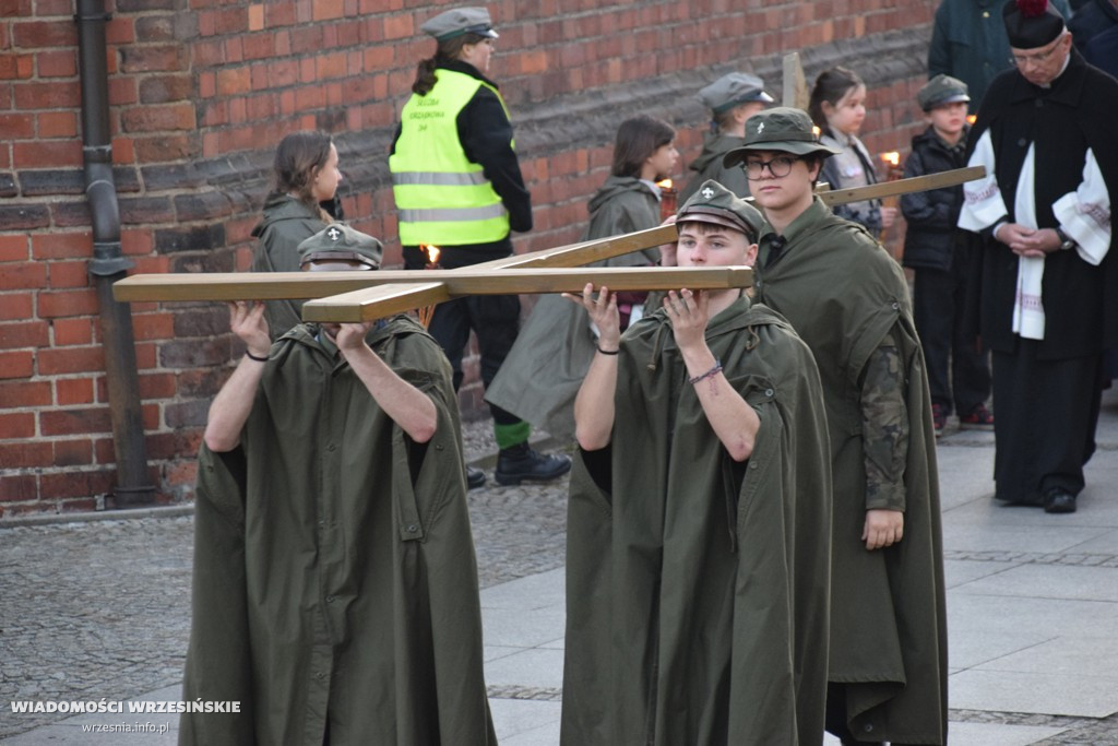 Droga Krzyżowa ulicami Wrześni