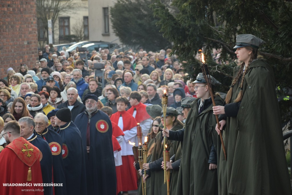 Droga Krzyżowa ulicami Wrześni