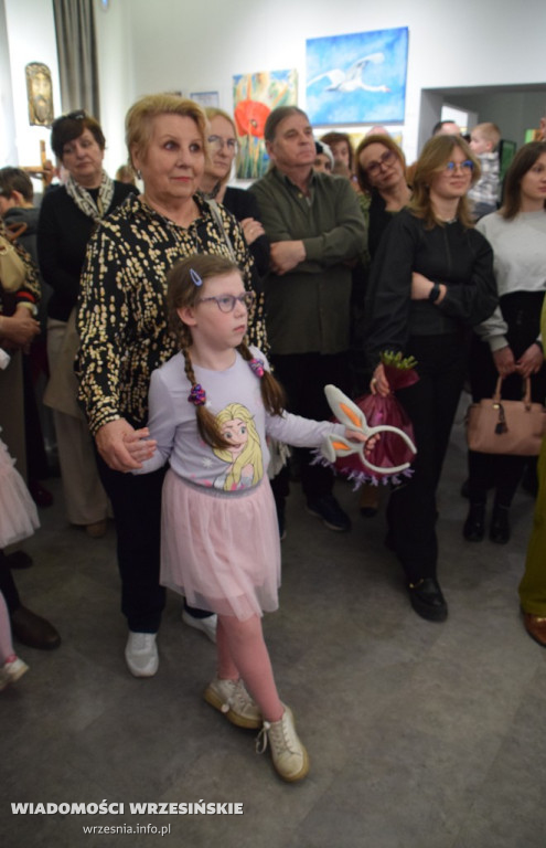 Wystawa lokalnych twórców w Galerii Farnej