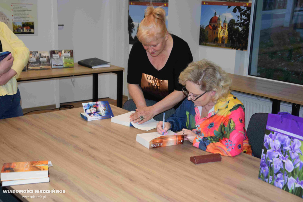 Spotkanie autorskie z Izabellą Frączyk w Nekli