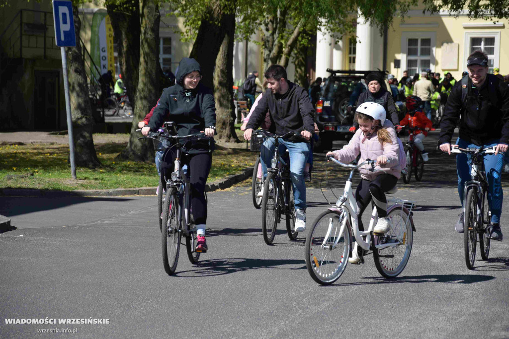 XVI Rajd Rowerowy po Książkę