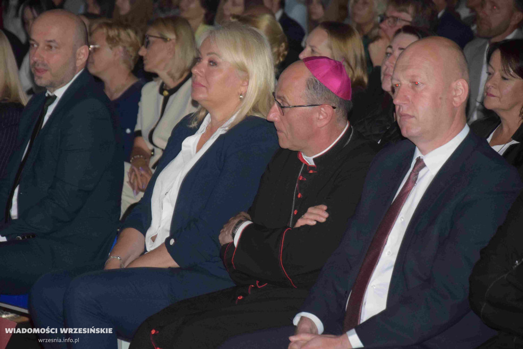 Zlot Szkół Jana Pawła II w Orzechowie