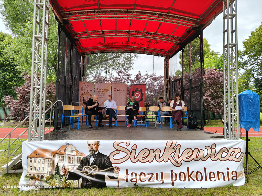 Sienkiewicz połączył pokolenia, piknik wspomnień