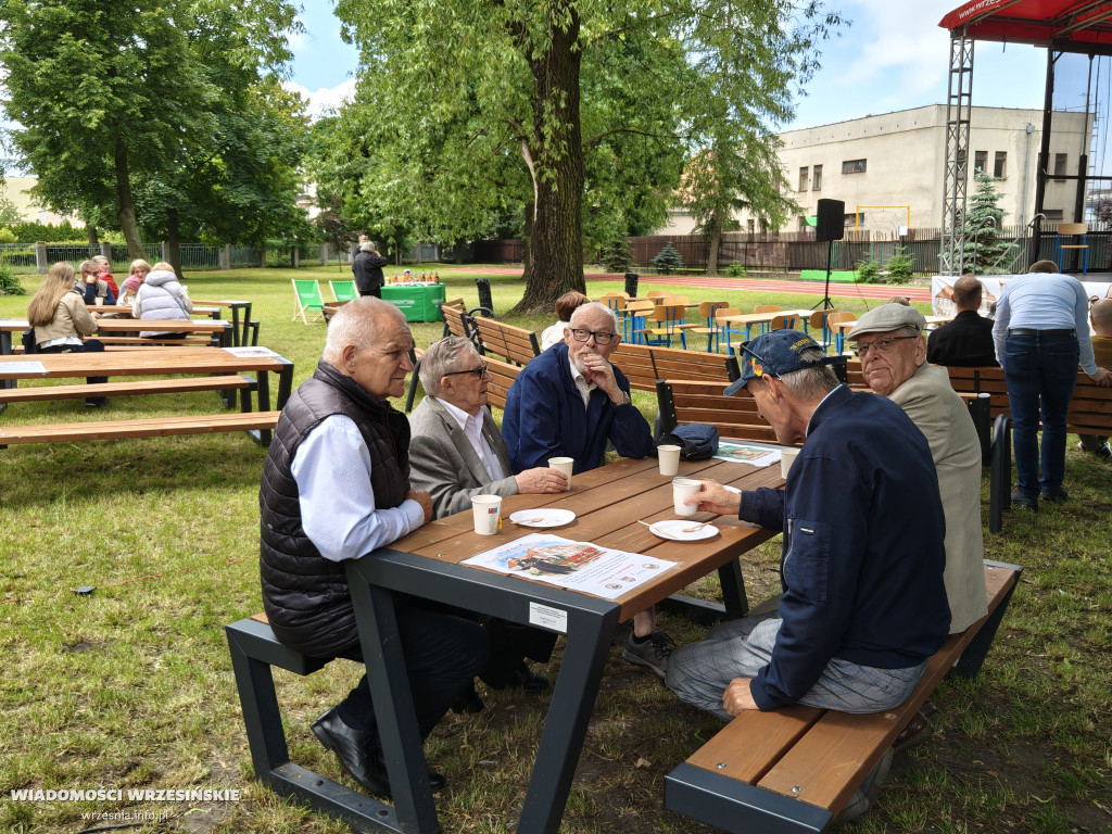 Sienkiewicz połączył pokolenia, piknik wspomnień
