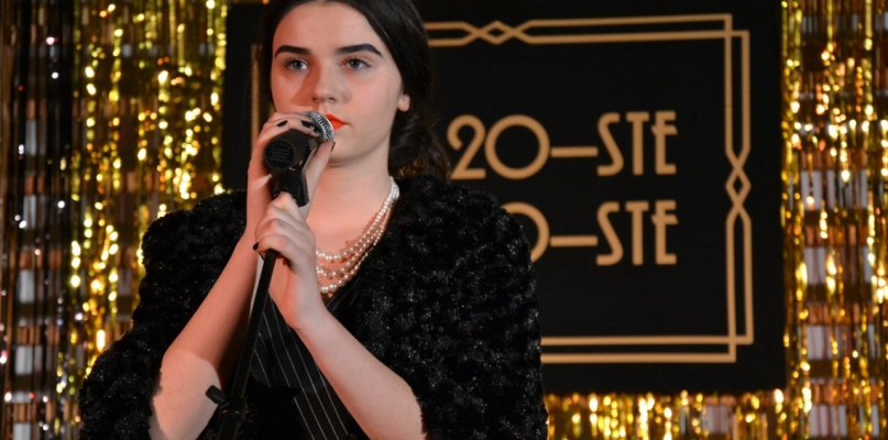 Stylowy wieczór z innej epoki we wrzesińskiej „dwójce”