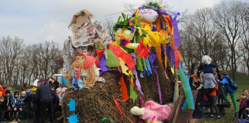 Dzieci z całej Wielkopolski powitały wiosnę w Grzybowie