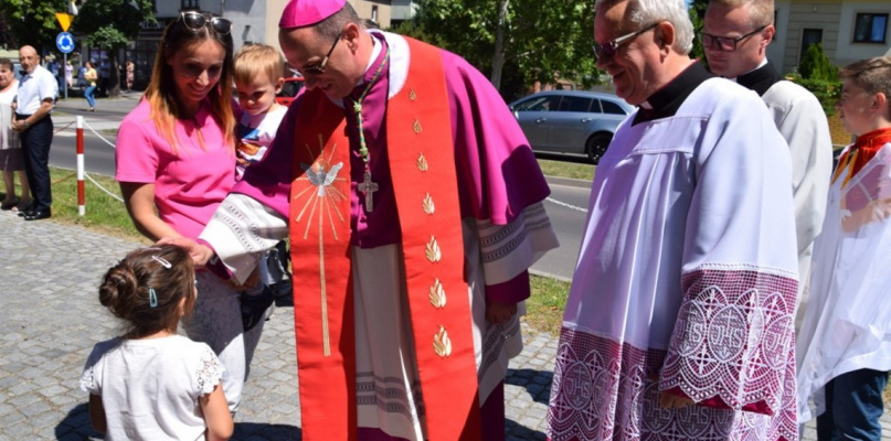 Uroczyste i radosne święto wspólnoty, czyli 50-lecie parafii pw. św. Ducha