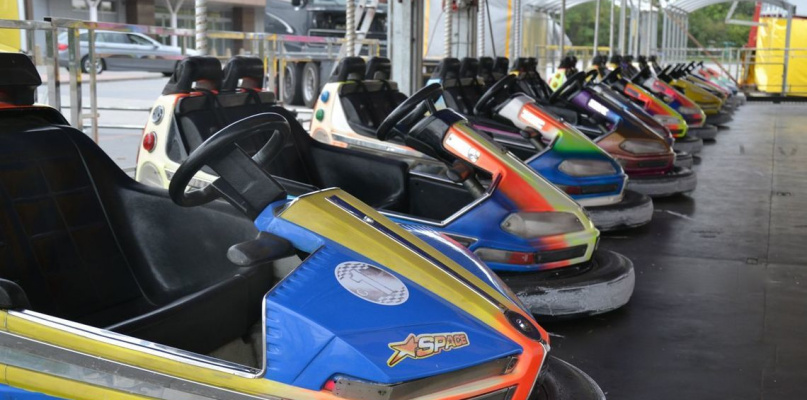 Autodrom, karuzela, kolejka górska… Rozdajemy bilety na wesołe miasteczko!