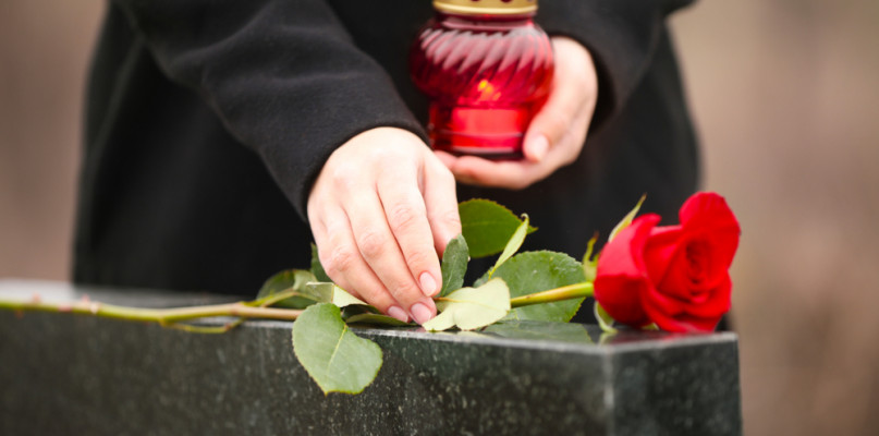 „Nic pewniejszego od śmierci”. Ostatnie nekrologi wrześnian