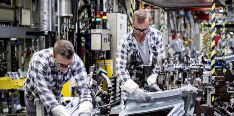 8 tys. zł dla każdego pracownika. Będzie wyrównanie inflacyjne w VW Poznań