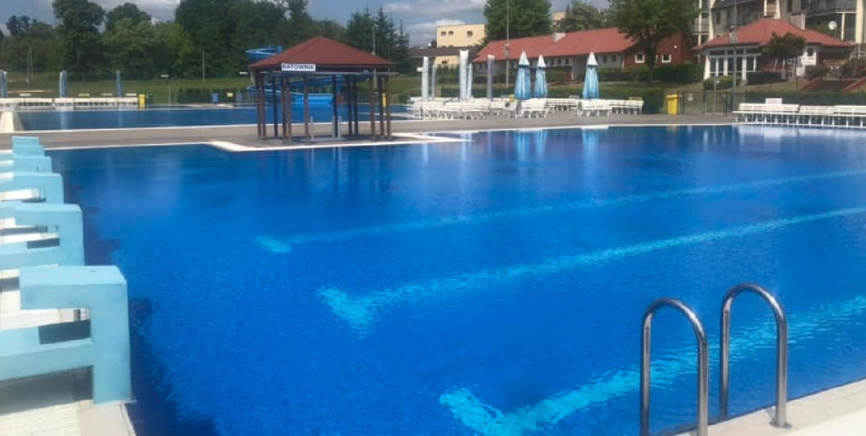 Basen miejski został otwarty. Bilety bardzo tanie