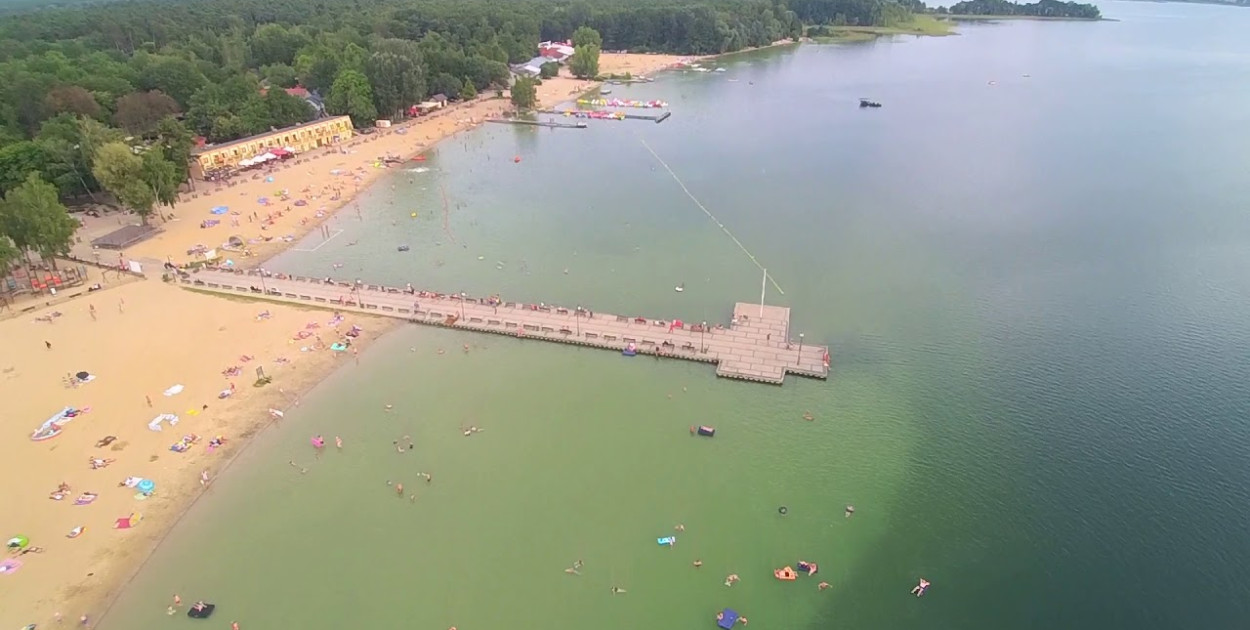 Skorzęcin wkrótce może zniknąć z mapy. Jezioro wysycha [WIDEO]