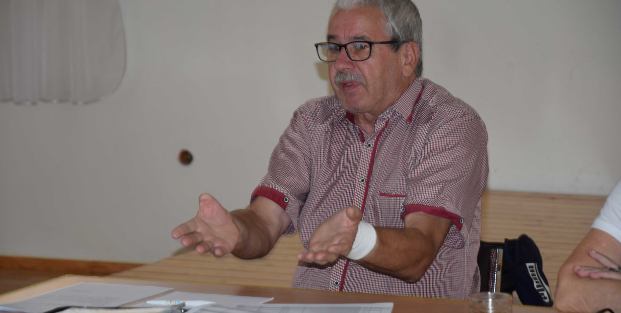 Kierowca i sprzątaczka rządzą gminą. Co dzieje się w Kołaczkowie?