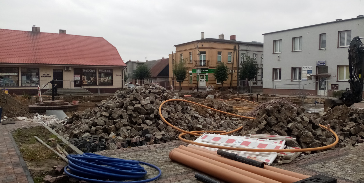 Kiedy skończy się remont rynku w Pyzdrach?