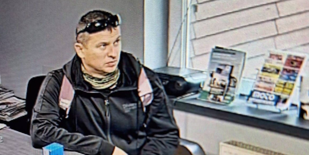 Policja publikuje nowe zdjęcia podejrzanego o okrutne zabójstwo 6-latka