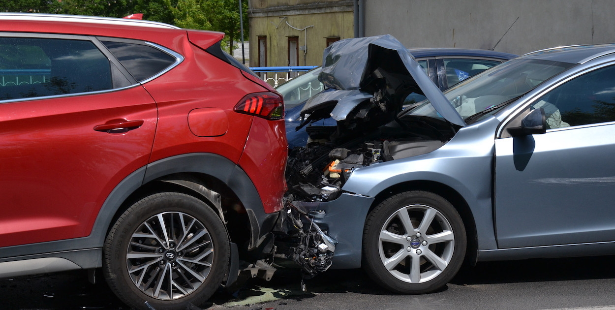 Karambol w centrum Wrześni przed przejściem dla pieszych (FOTO)