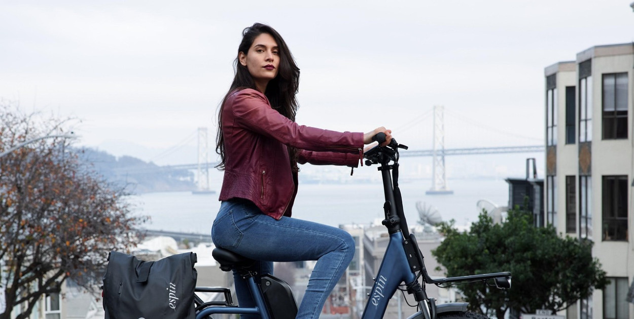 Tani napęd elektryczny do roweru – jak wybrać najlepszy zestaw?