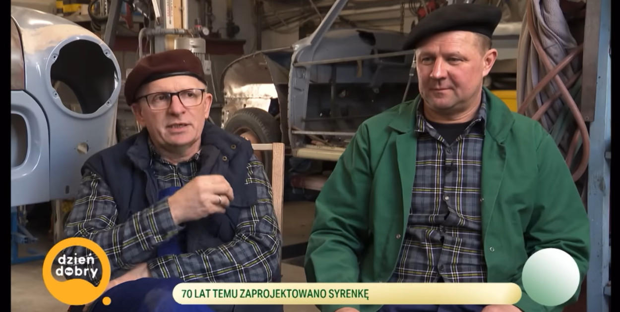 Nekla w TVN-ie dzięki starym syrenkom [WIDEO]