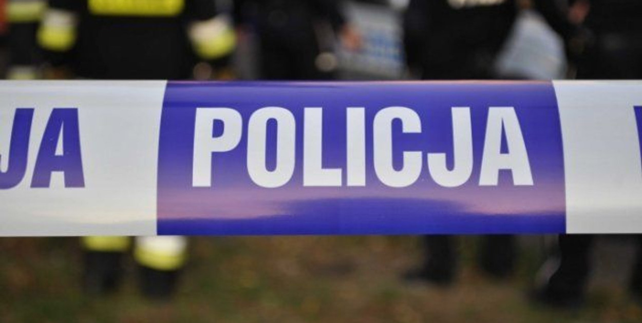 Makabra pod Gnieznem. Zabił żonę i psa, a sam się powiesił  