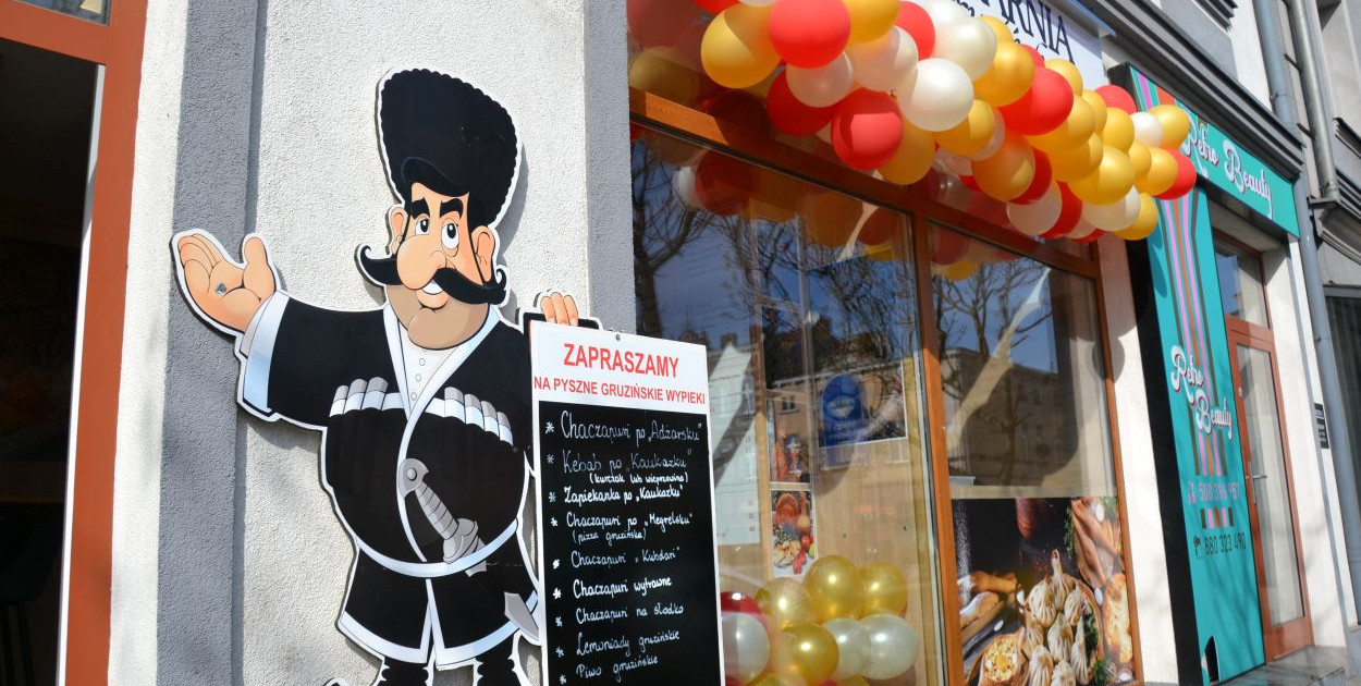 Nowa Piekarnia Gruzińska na Rynku we Wrześni. W ofercie kebaby po kaukasku!