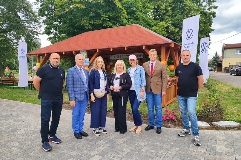 Wiejska świetlica pod gołym niebem już gotowa!