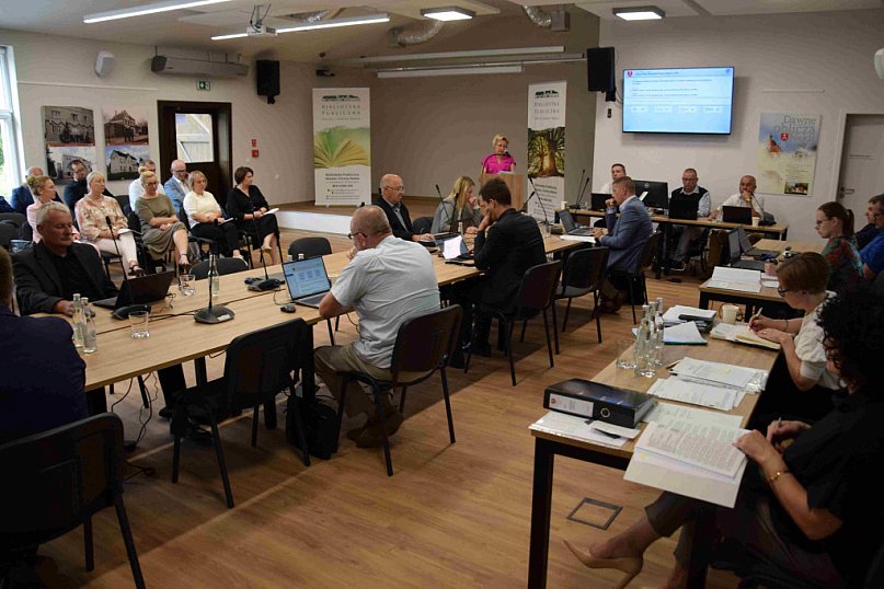 Absolutorium burmistrza Nekli 2025