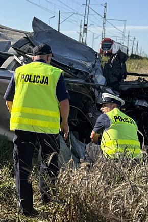 28-latek zginął z zderzeniu z pociągiem [FOTO]-5849