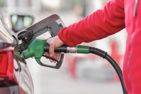 Ceny paliw. Kierowcy nie odczują zmian, eksperci mówią o "napiętej sytuacji"-29044