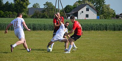 Piłkarze grający za swoje, czyli liga LZS-37317