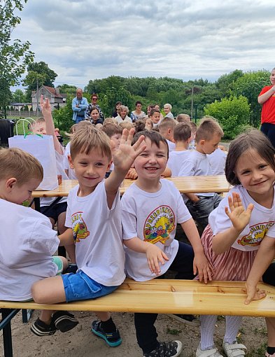 Gutowianki łączą pokolenia - piknik z okazji otwarcia altany-37653