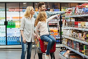 Polacy ruszą do sklepów? Taka niedziela nie zdarza się często-37699