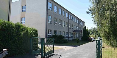 Termomodernizacja szkoły w Zasutowie-37940