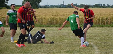 Liderzy zgodni przed przerwą na żniwa-38042