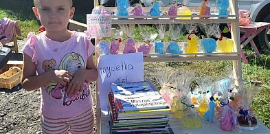 Małe mydełka, wielka nadzieja. Jeden post przyniósł milion dla Emilki-38557