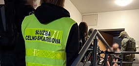 KAS i CBA zatrzymały 4 osoby podejrzane o oszustwa