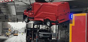 Nowy Crafter z Wrześni kontra wiadukt w Dreźnie