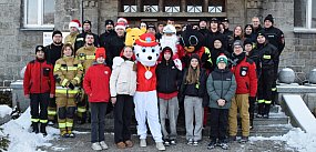 Ochotnicy z prezentami we wrzesińskim szpitalu